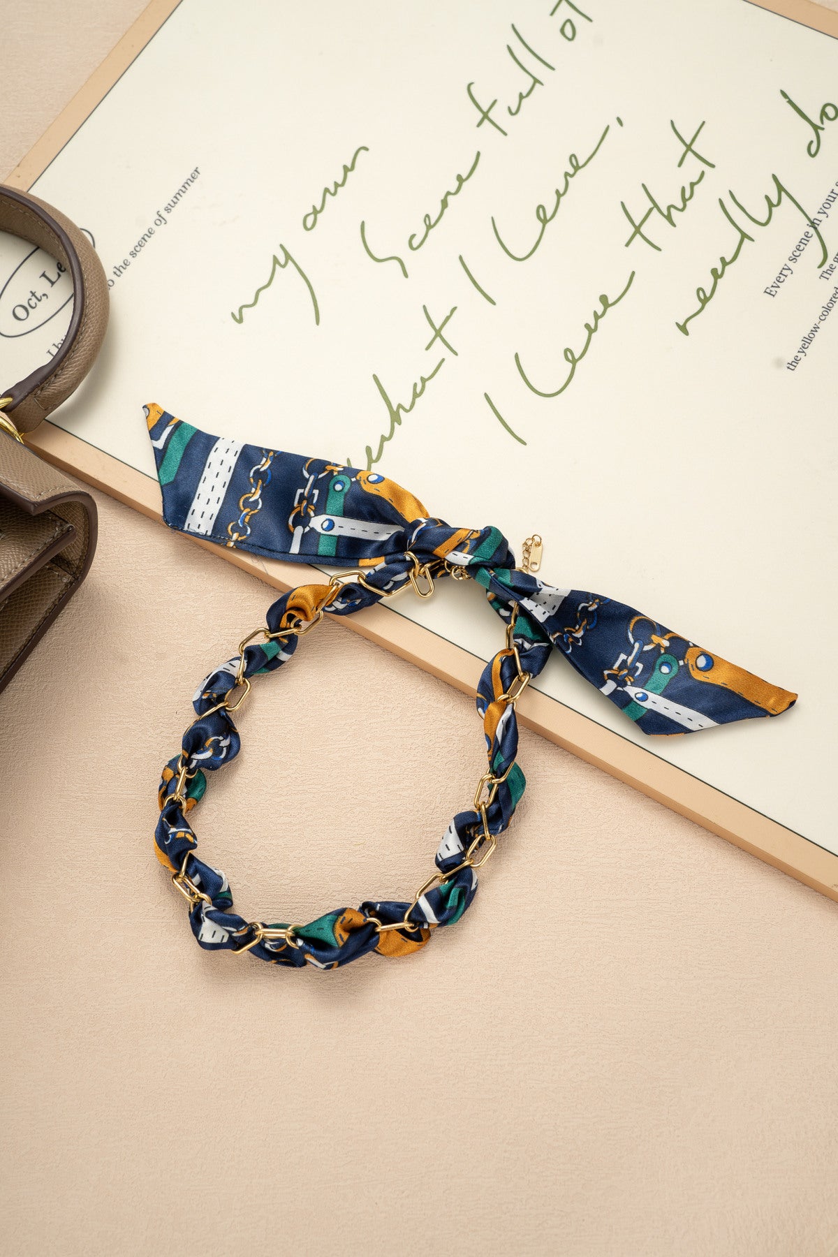 Collier " Foulard "