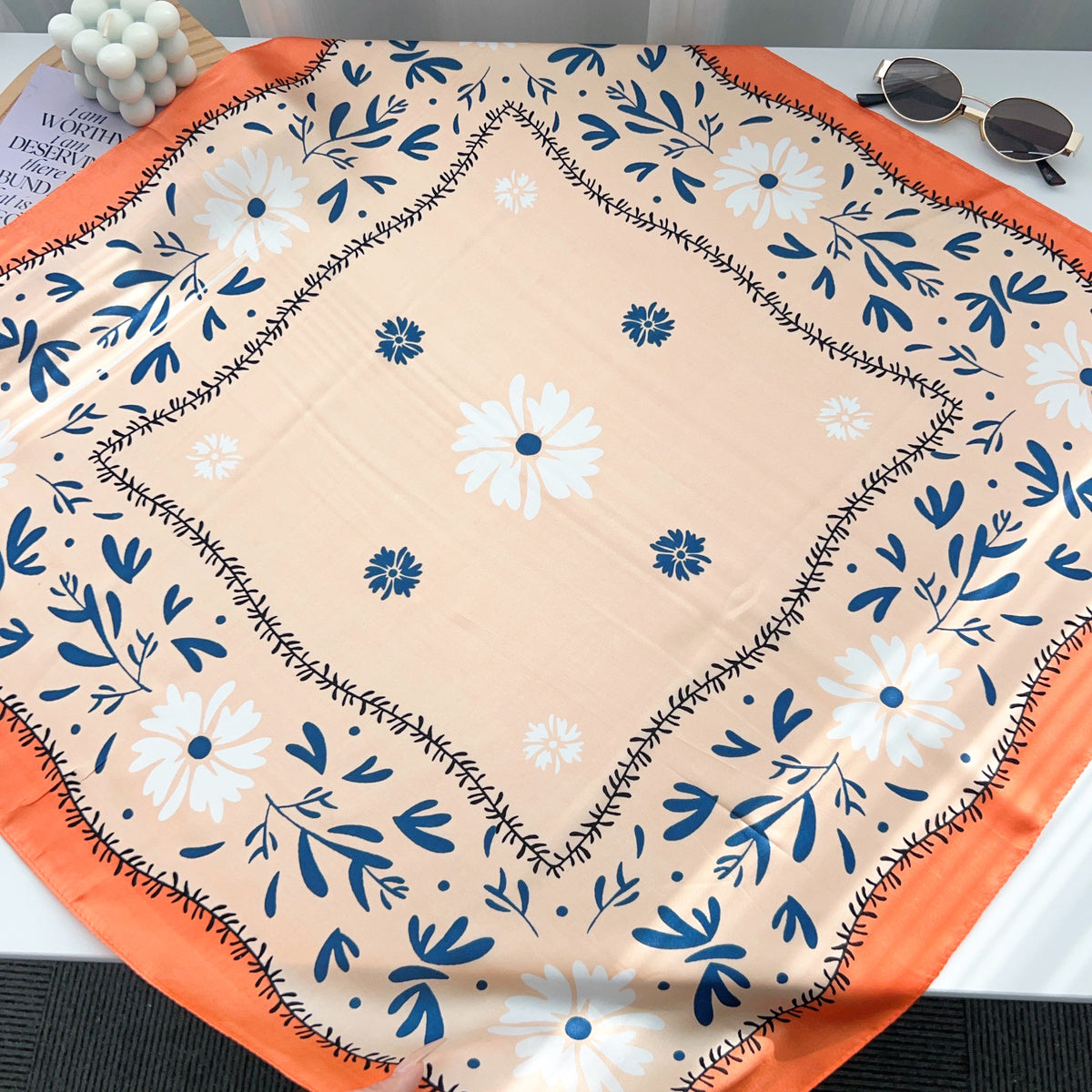 Foulard " February"