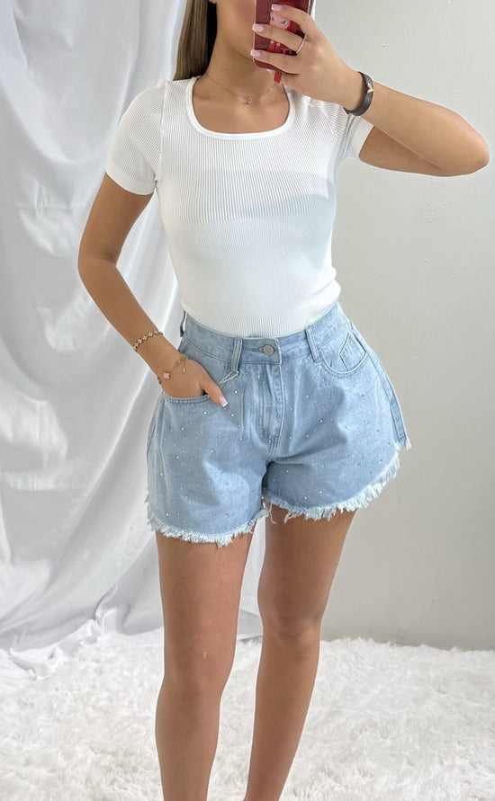 Short en jean ballon à strass
